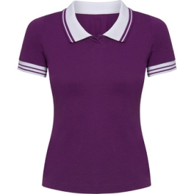 Tricou polo cu mÃ¢necÄƒ scurtÄƒ, cambrat. FantÄƒ mini fÄƒrÄƒ nasturi. Guler È™i manÈ™ete tricotate din material combinat. È˜liÈ›uri laterale cu partea din spate mai lungÄƒ. CusÄƒturi laterale.;6637_71