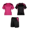 Echipament sportiv unisex compus din 2 tricouri + 1 pereche pantaloni. InserÈ›ii Ã®n contrast. Material respirabil, uÈ™or, comod È™i care se usucÄƒ uÈ™or. Echipament fÄƒrÄƒ jambiere.; cod produs : 0429_4002